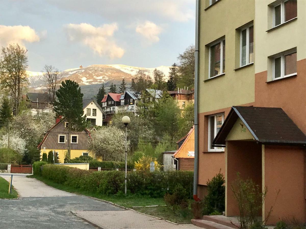 Apartament Rest & Ski Szklarska Poreba Bagian luar foto